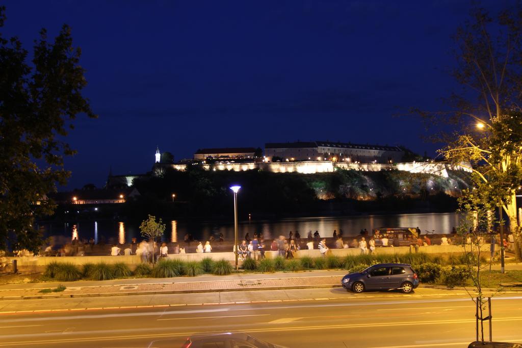 Best View Apartment Novi Sad Esterno foto